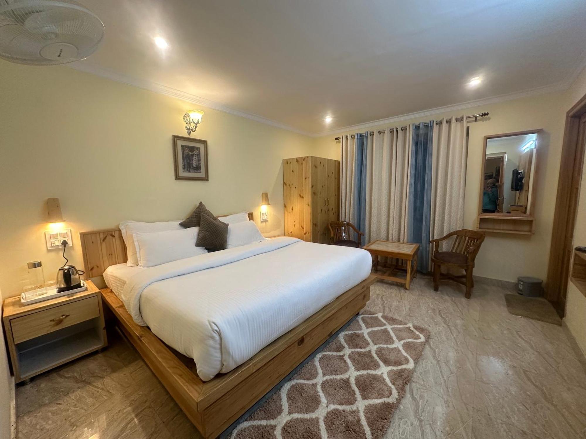 Highfield Villa Kanatal Luaran gambar